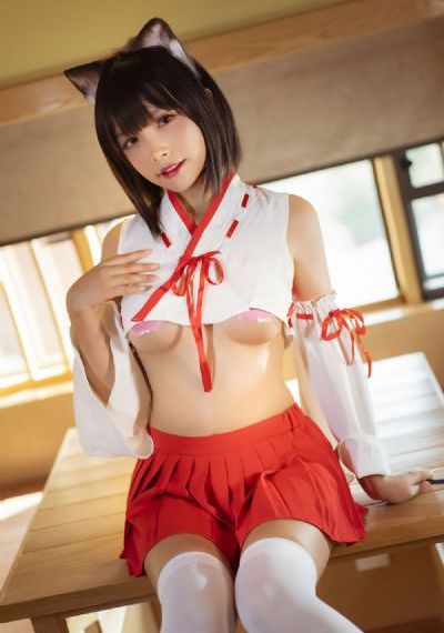 监狱女孩