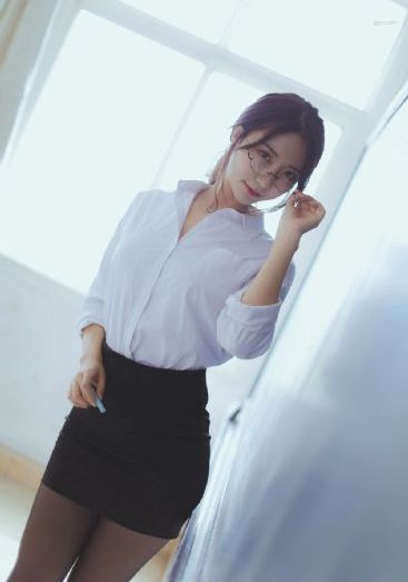 《爱情公寓5》电视剧