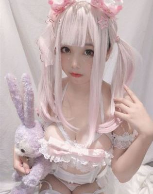 善良的女秘书视频