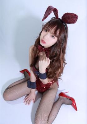 美女被爆羞羞喷水免费