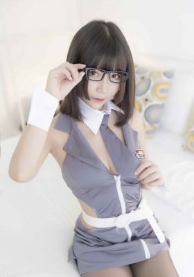 他的汗液西班牙剧