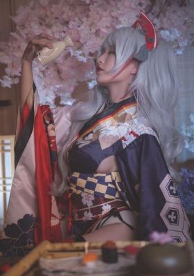 女王教师的高跟鞋调教小说