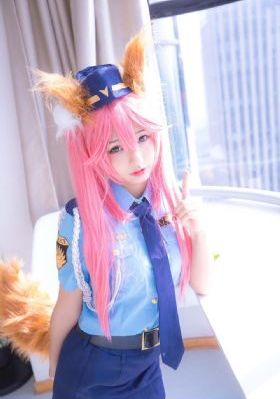 韩国学生的妈妈